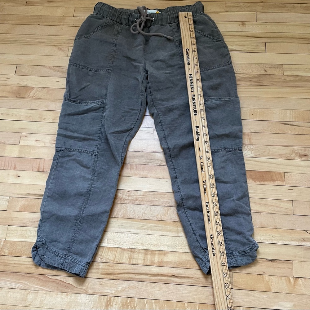C&C California Linen Drawstring Pants in green - Picture 7 of 8